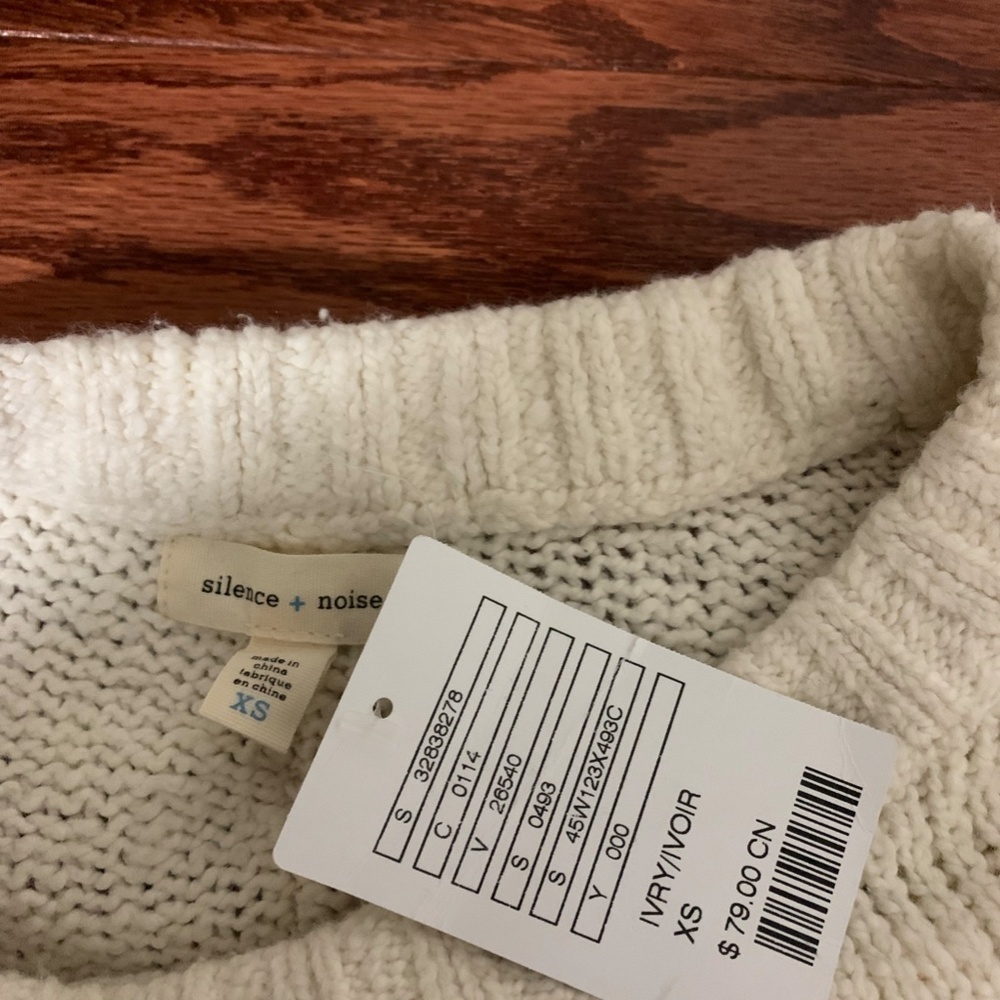 Silence + Noise Knit  Semi-Cropped Sweater - Picture 2 of 4